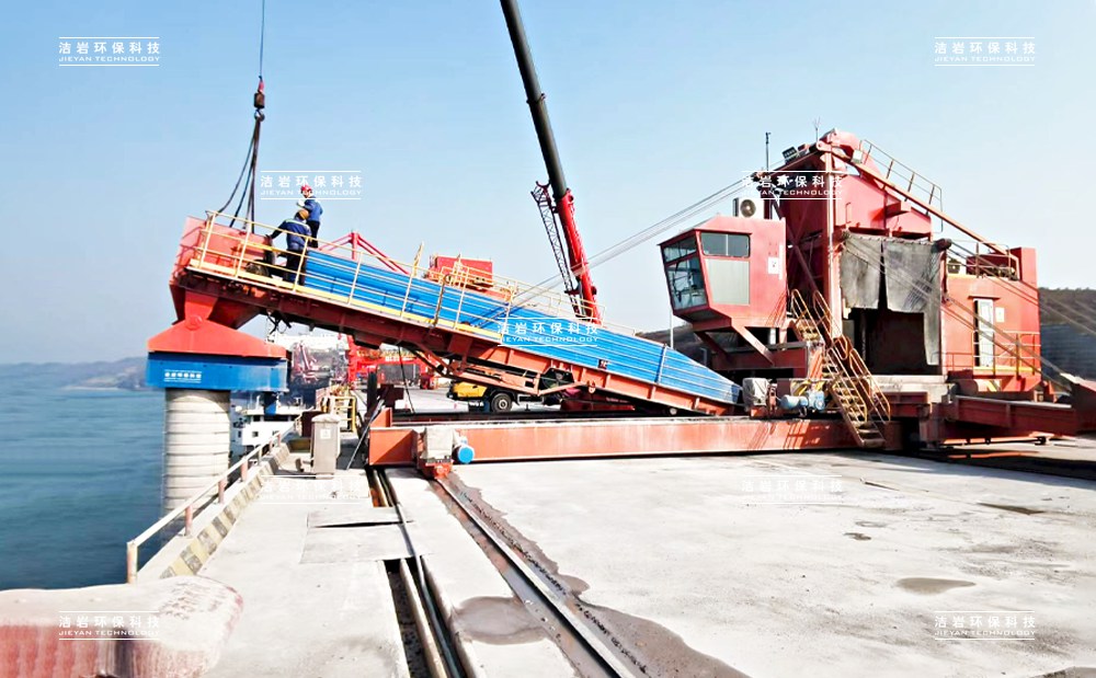 港口砂石骨料裝船散裝機(jī)伸縮溜筒